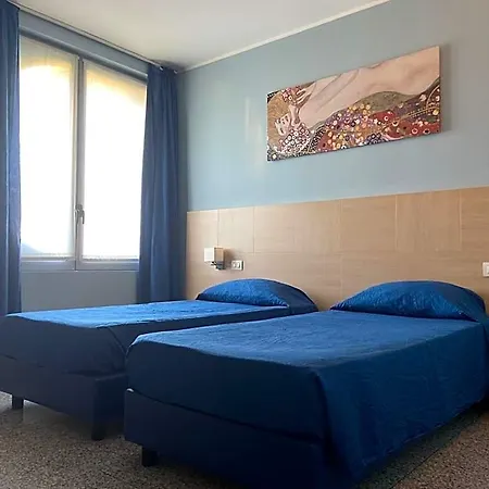 Hotell Santa Giulia 3*